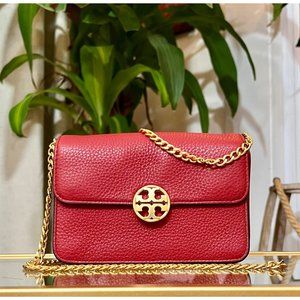 ♦️♦️  TORY BURCH AUTHENTIC RED LEATHER CHELSEA HANDBAG ♦️♦️